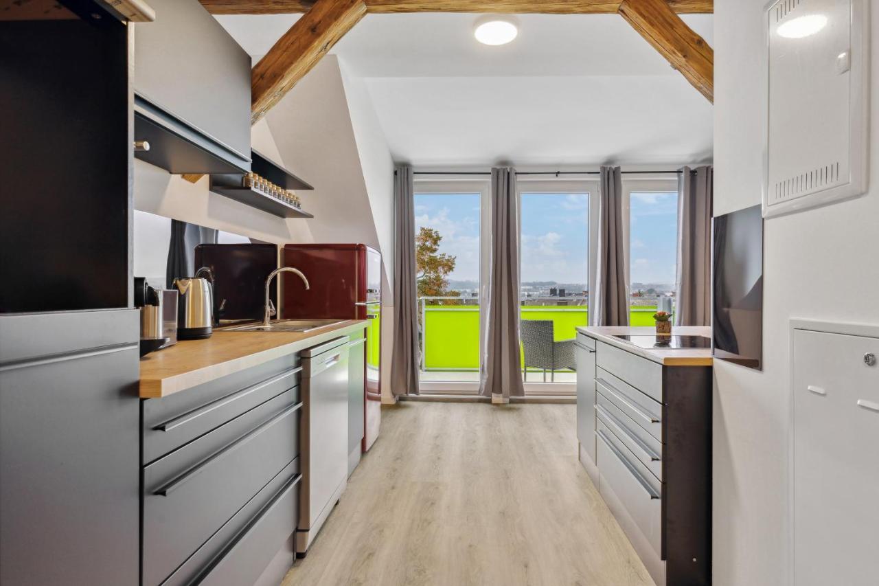 Apartment Easyapartments Stilvoll Zentral Balkon Hauptbahnhof Netflix 130m2 Hof (Bavaria)